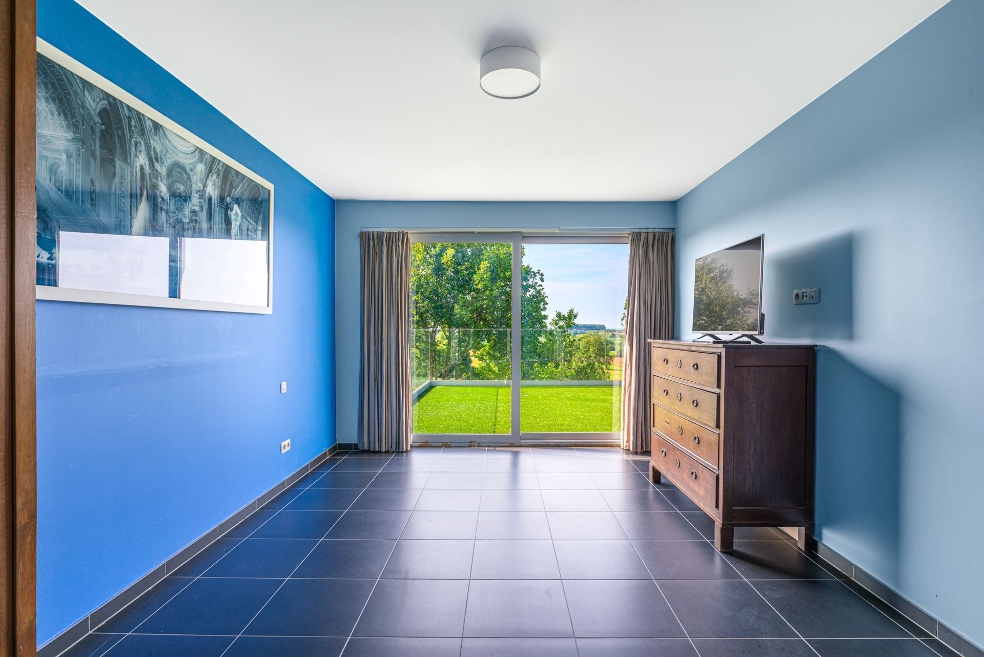 Zeer ruime villa met prachtig, landelijk zicht foto 8