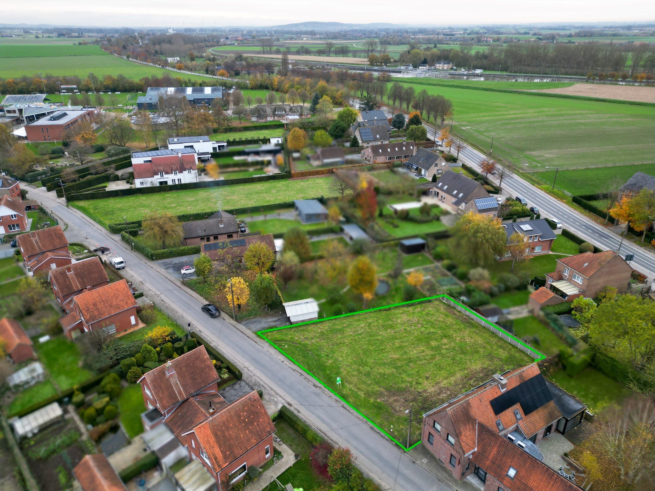 UITZONDERLIJK MOOI GELEGEN PROJECTGROND foto 6