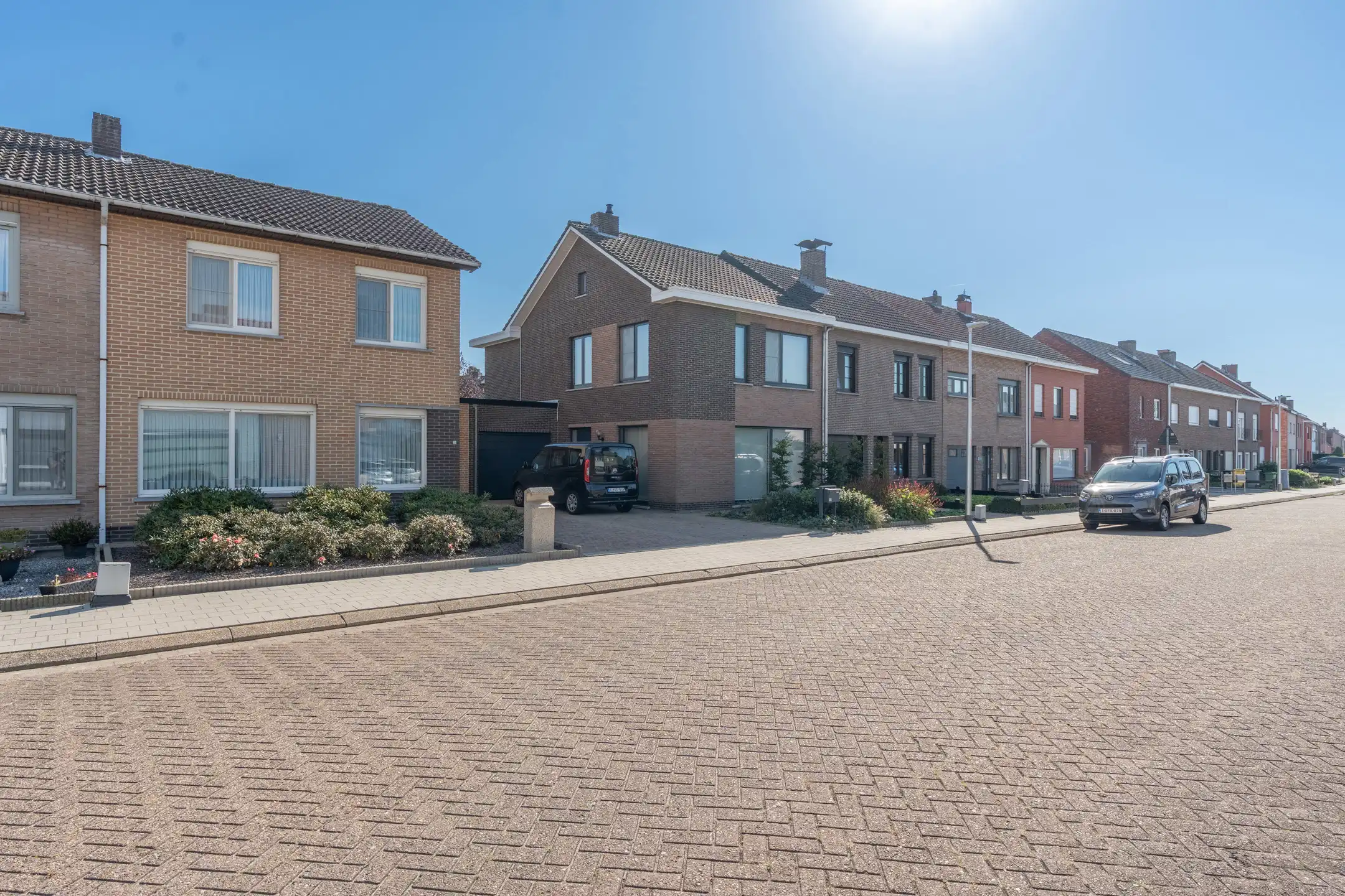 Gunstig gelegen instapklare woning met 2-3 slpks en garage foto 38