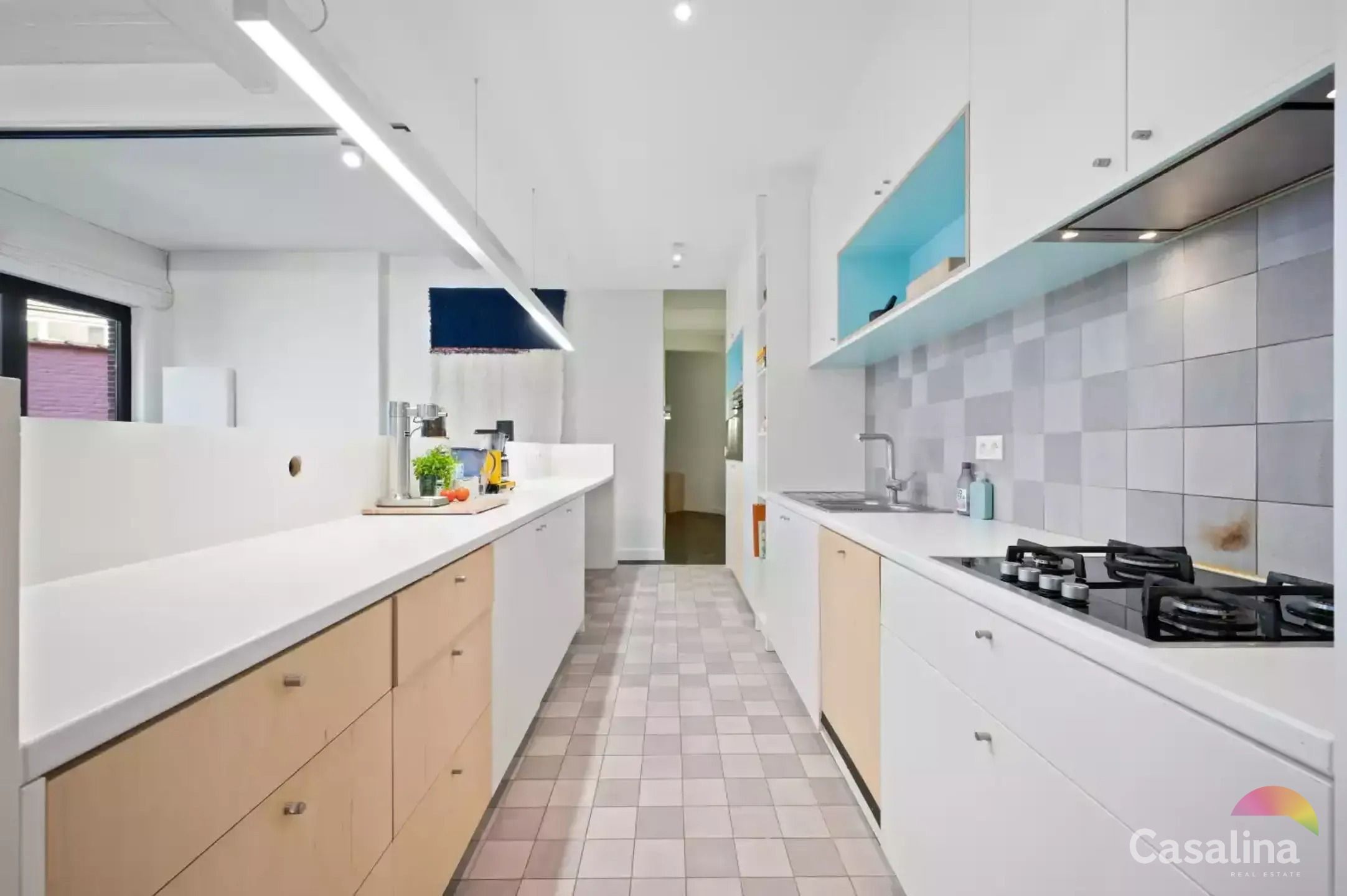 Prachtige gerenoveerde duplex-loft met 3 slpk. en privé-tuin foto 5