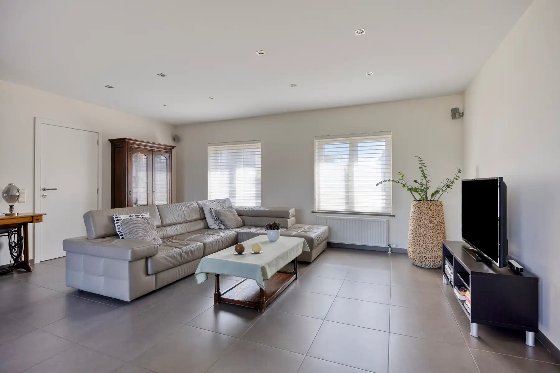Instapklare woning met 4 slpk nabij Buggenhoutbos foto 6