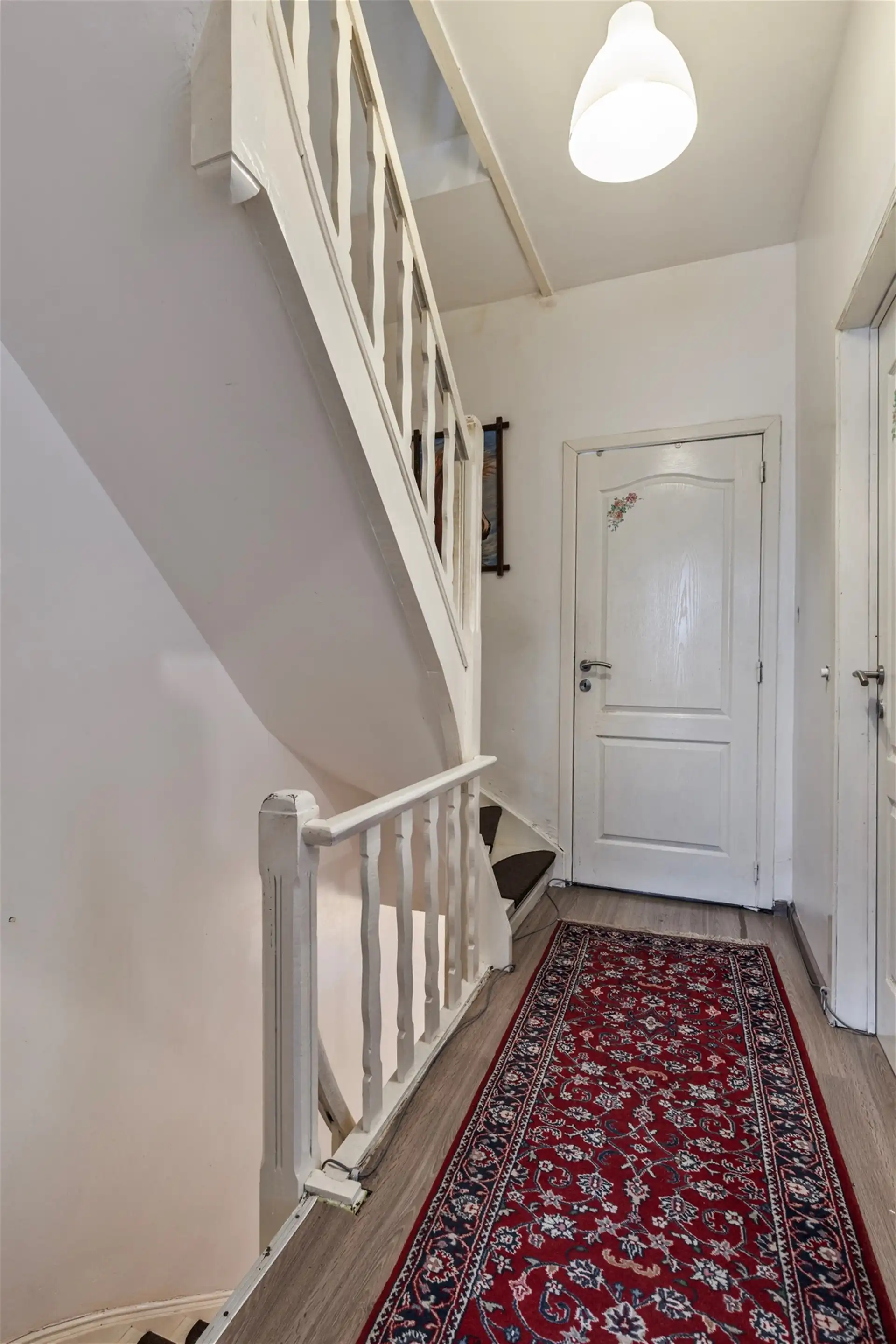 Eengezinswoning met 5 slaapkamers foto 6