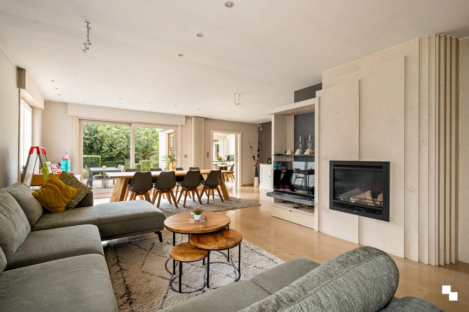 Ruimte, comfort en een toplocatie: hier woon je écht royaal te Ingelmunster! foto 6