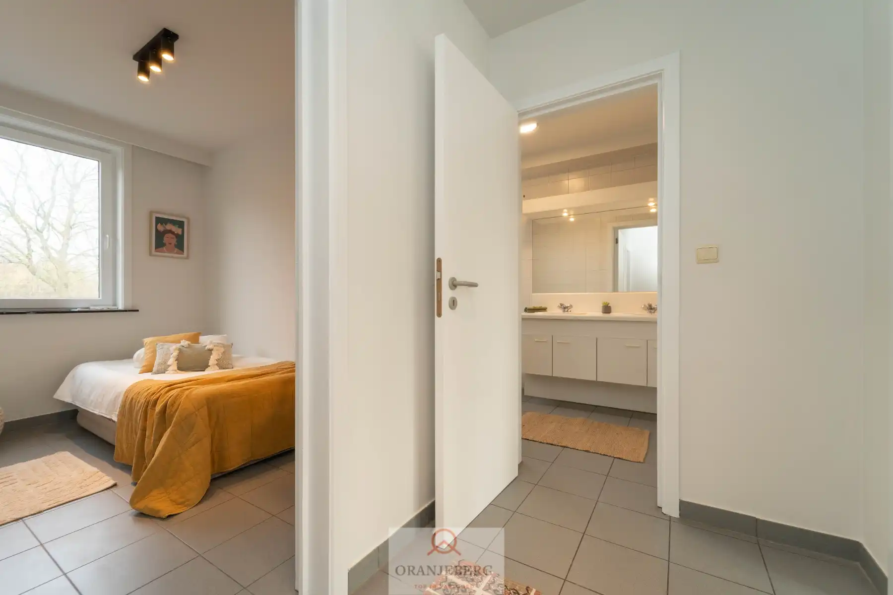 Lichtrijk 2-slpk appartement foto 20