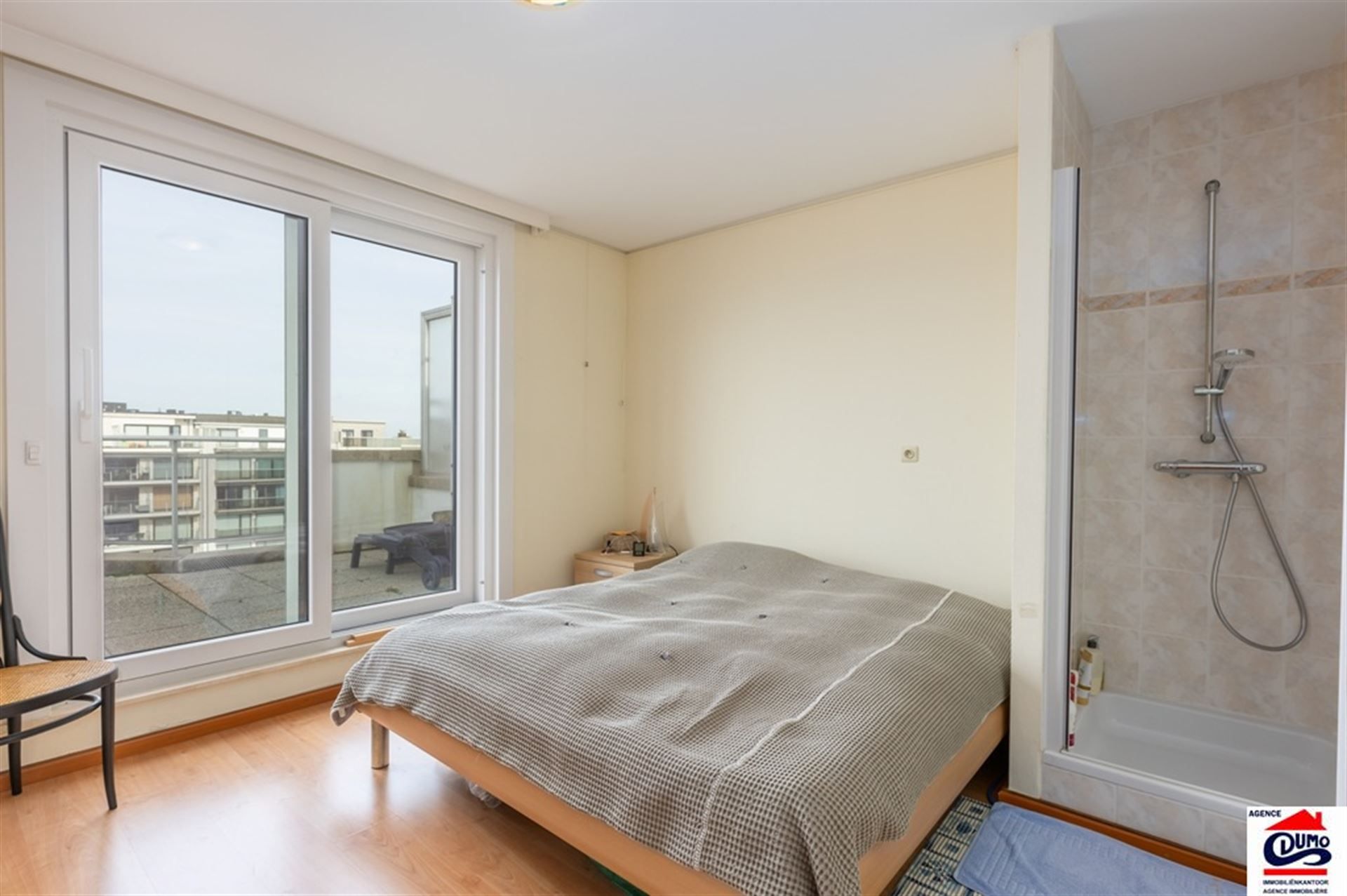 Gemeubeld duplex-appartement met 3 slaapkamers - zeezicht! foto 44