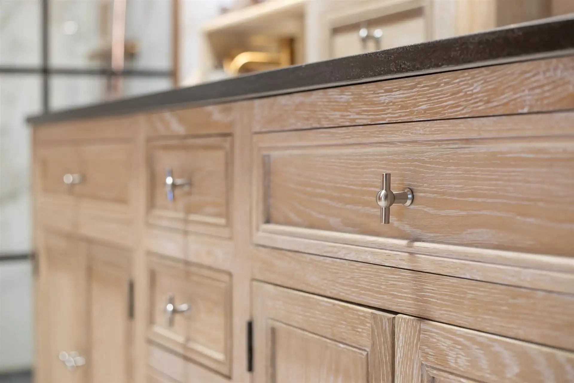 Mooi gerenoveerde woning met 2 slaapkamers, mogelijkheid tot 4 slaapkamers, op een grondoppervlakte van 643 m². foto 8