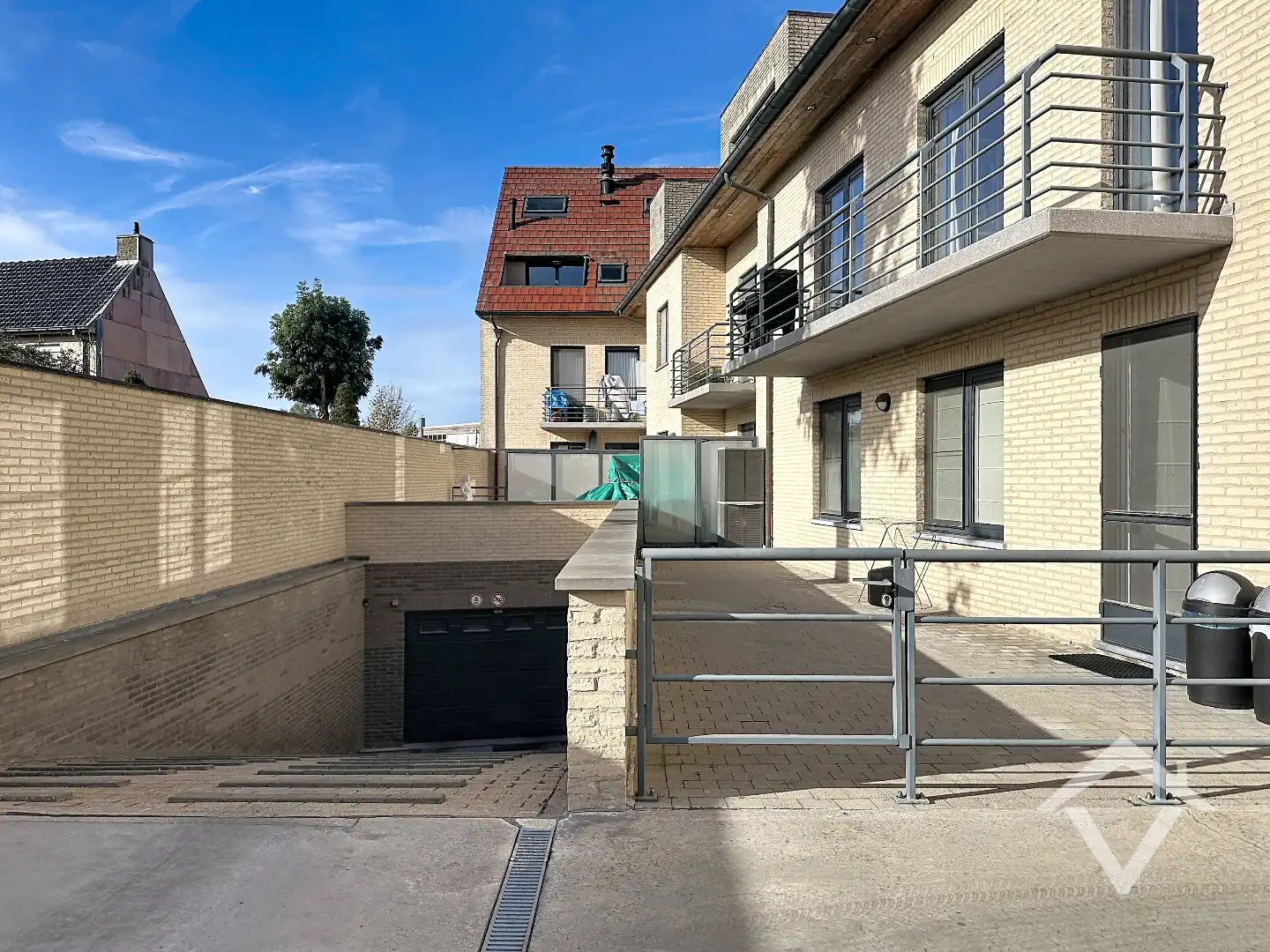 Gelijkvloers appartement met 3 slaapkamers en garage in Koekelare foto 18