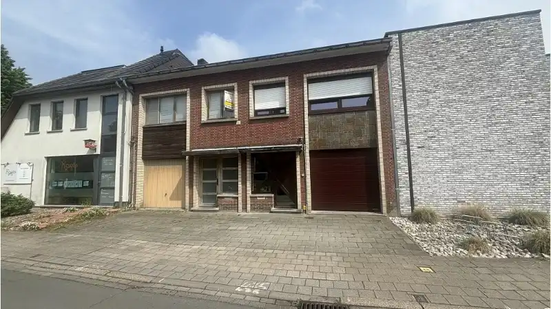 Instapklare 2-slaapkamerwoning met GARAGE, TUIN en ZWEMBAD te koop in Sint-Kruis Brugge foto 13