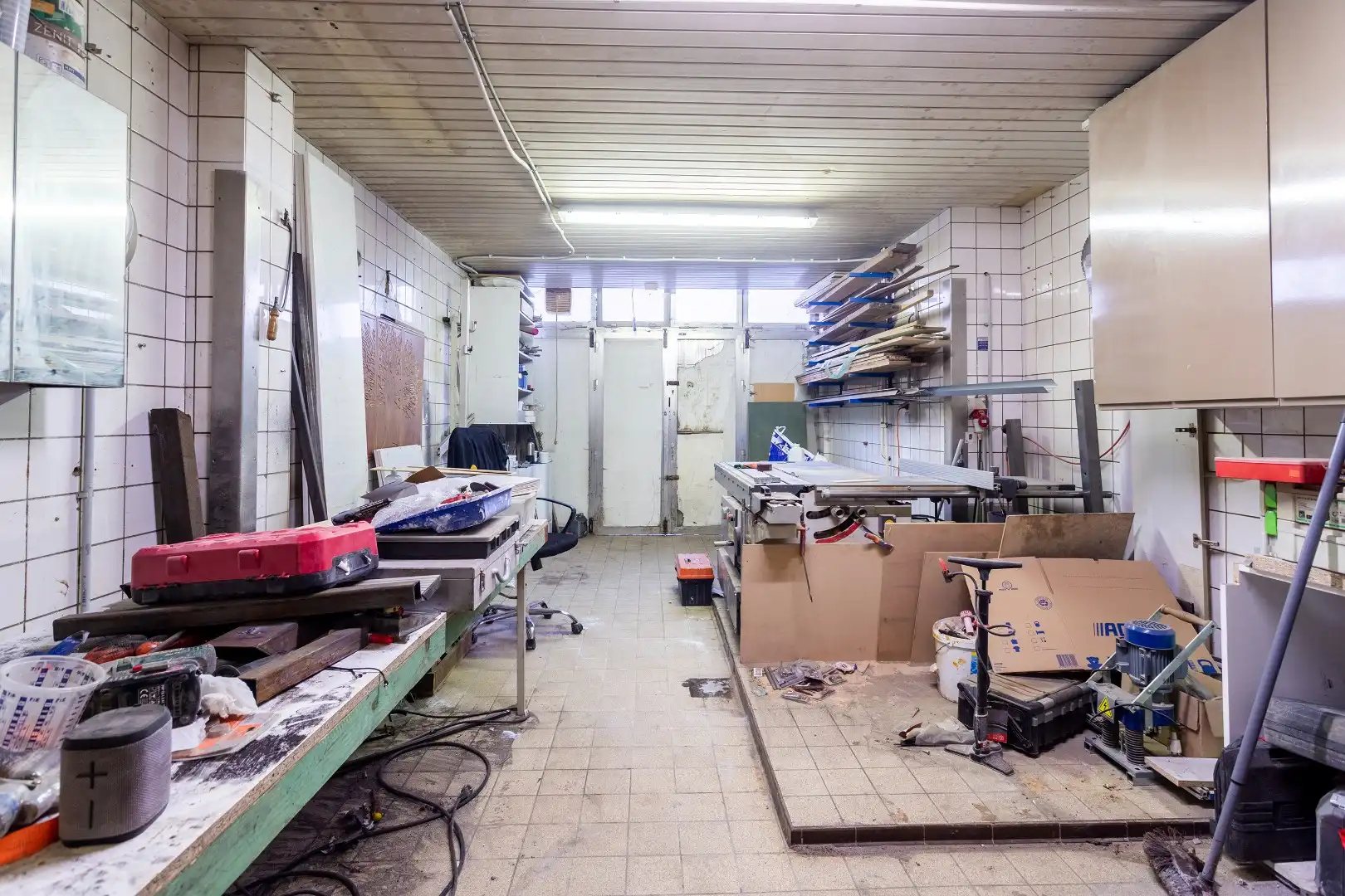 Woning met ruime garage en twee terrassen nabij Park Spoor Noord foto 16