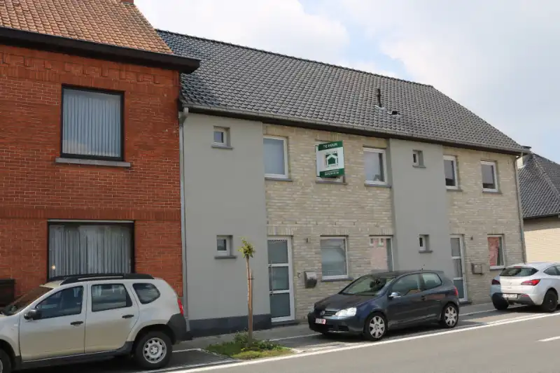 Landelijk gelegen woning, echte aanrader!! foto 2