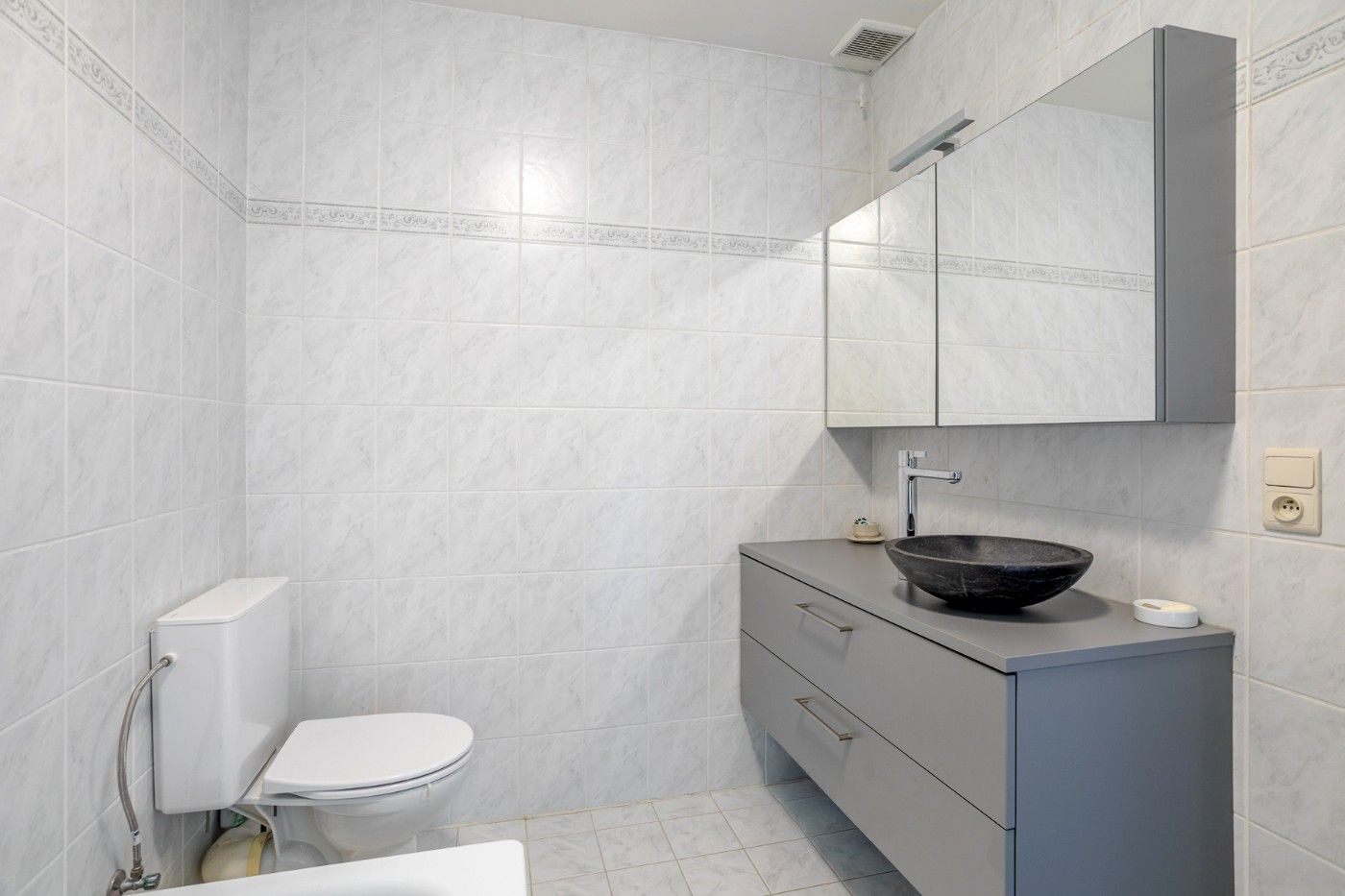 Gezellig, instapklaar dakappt. met 2 slpk. en ruim balkon foto 18