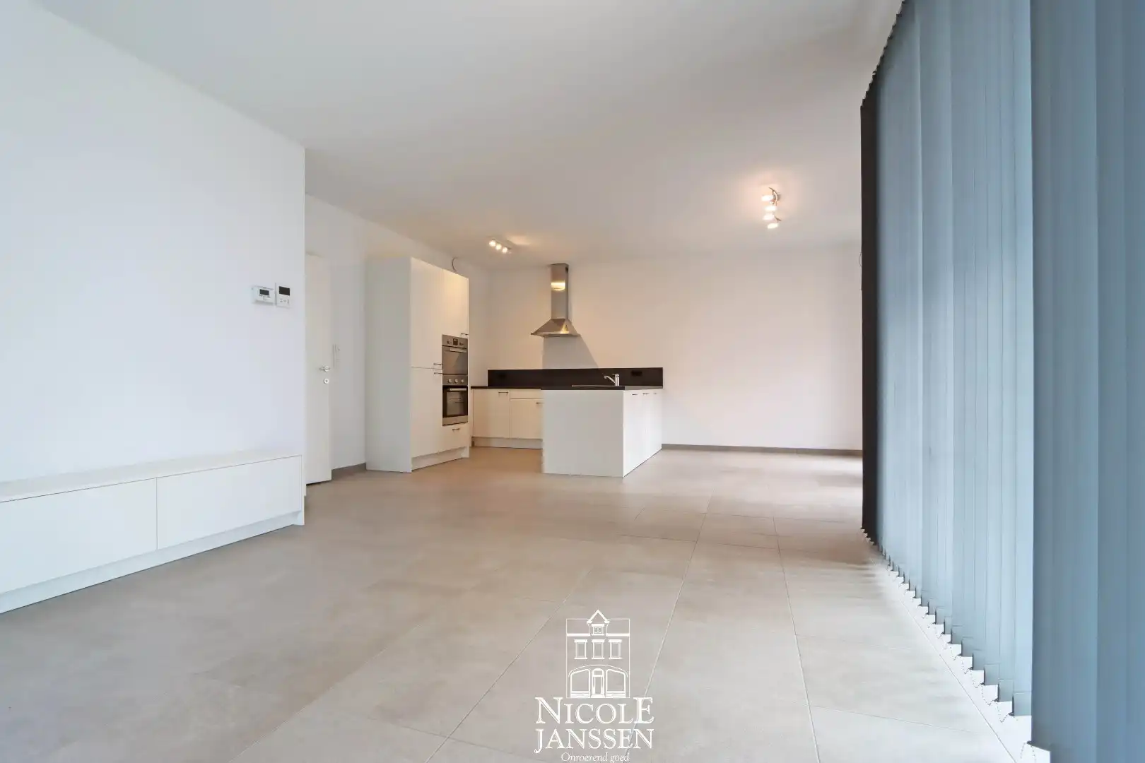 Gelijkvloers appartement met 2 slaapkamers, kelderberging en autostandplaats foto 4