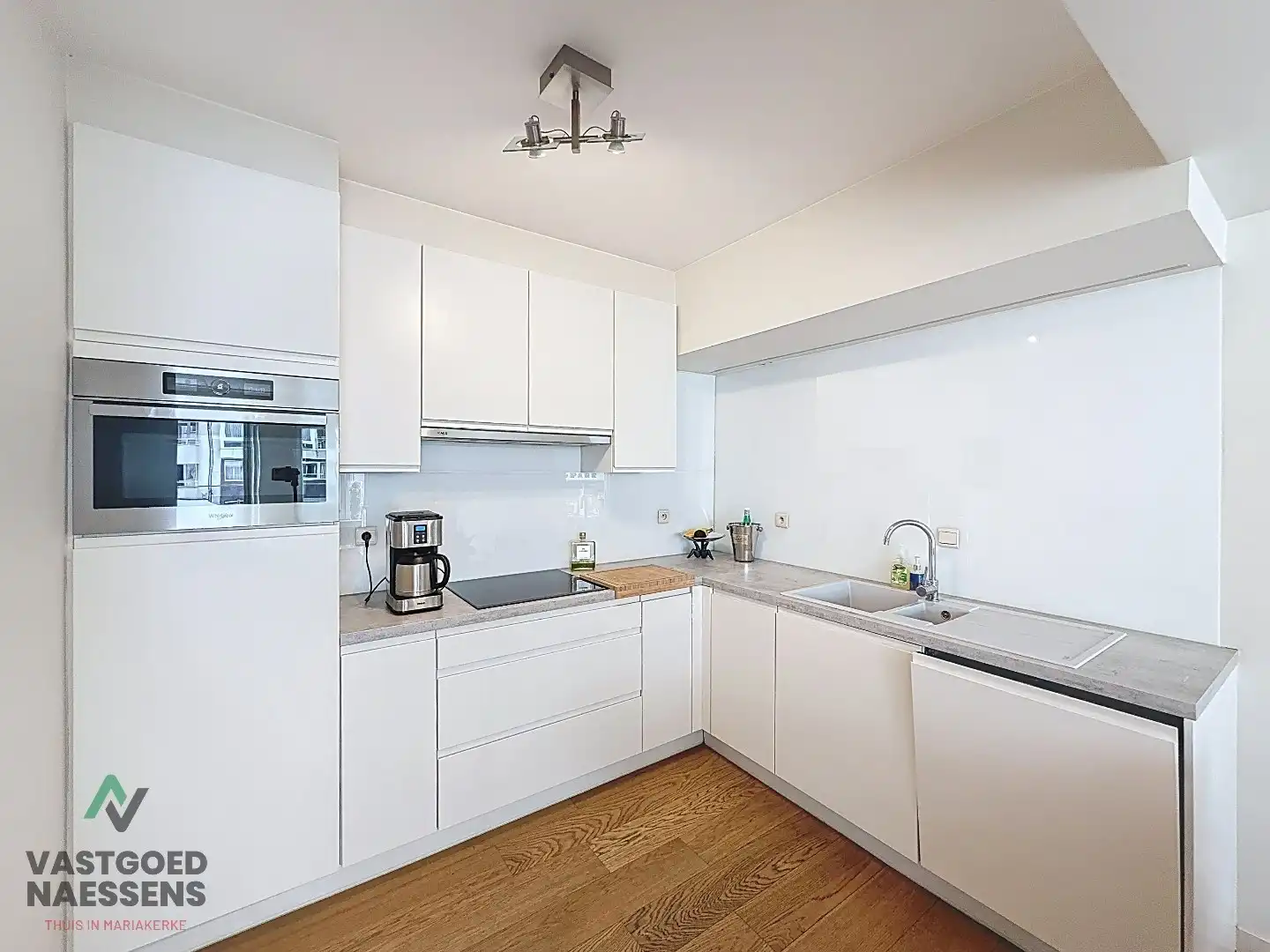 GEMEUBELD 2 SLPK APP IN CENTRUM OOSTENDE foto 7