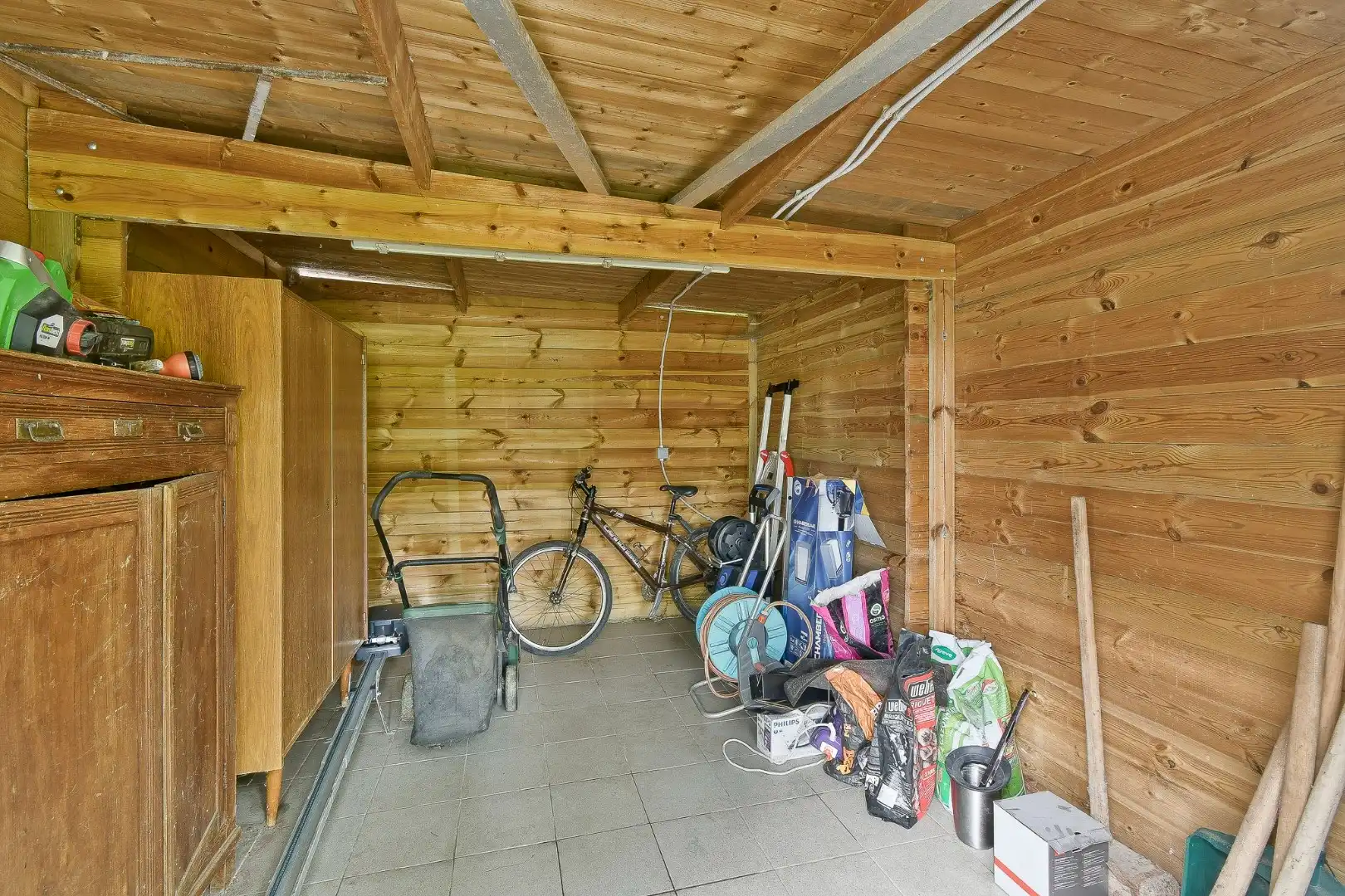 Instapklare alleenstaande woning met 4 slaapkamers op rustige ligging in Koekelare foto 21