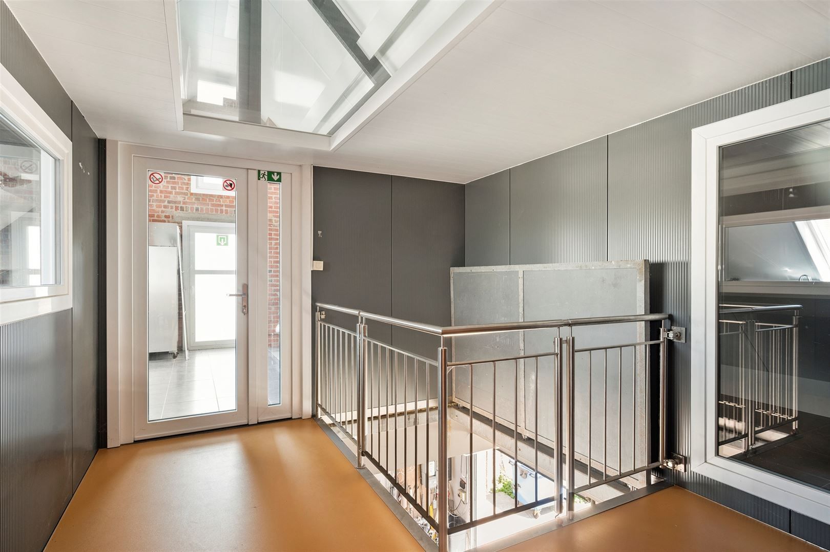 3 Gebouwen foto 15