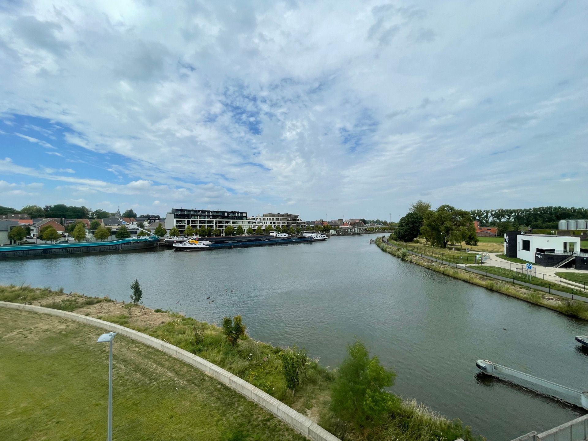 Nieuwbouwappartement met Scheldezicht en zonneterras foto 18