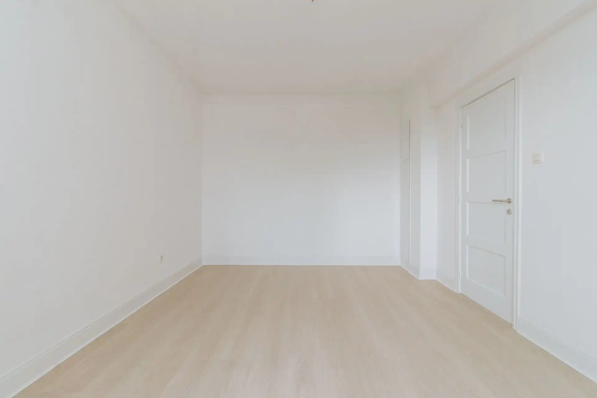Ruim appartement van 170 m² met zicht op het Stadspark! foto 30