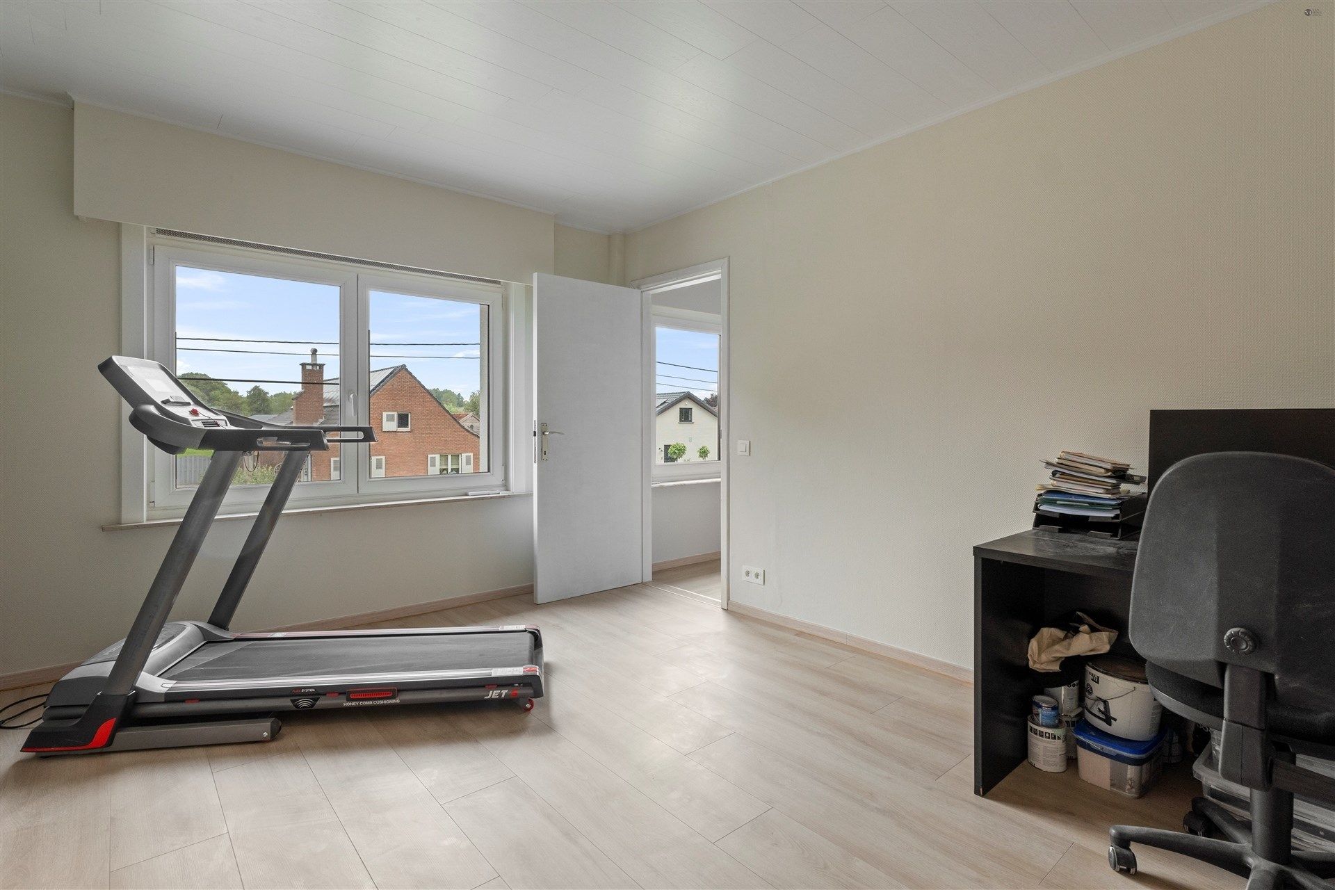 Open bebouwing met 5 slaapkamers op 2.561m² grond foto 24
