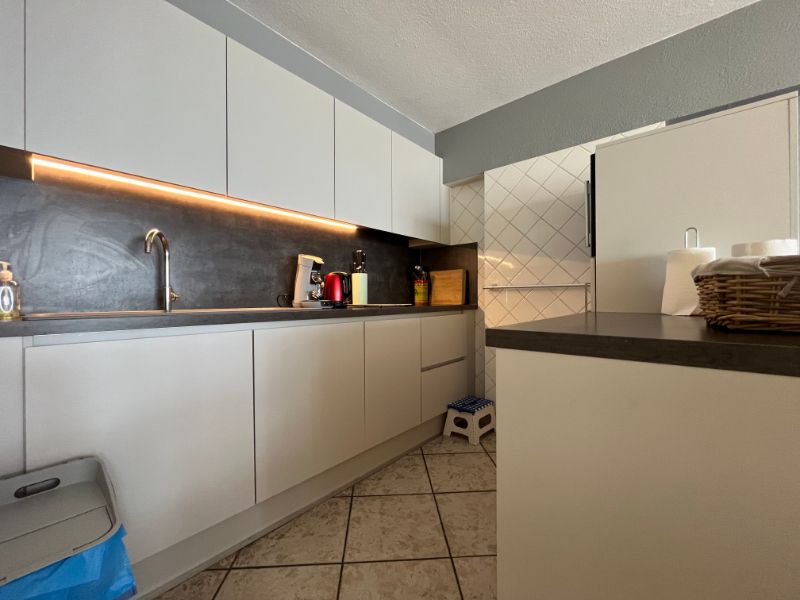 Ruim appartement met 3 slaapkamers en frontaal zeezicht foto 10
