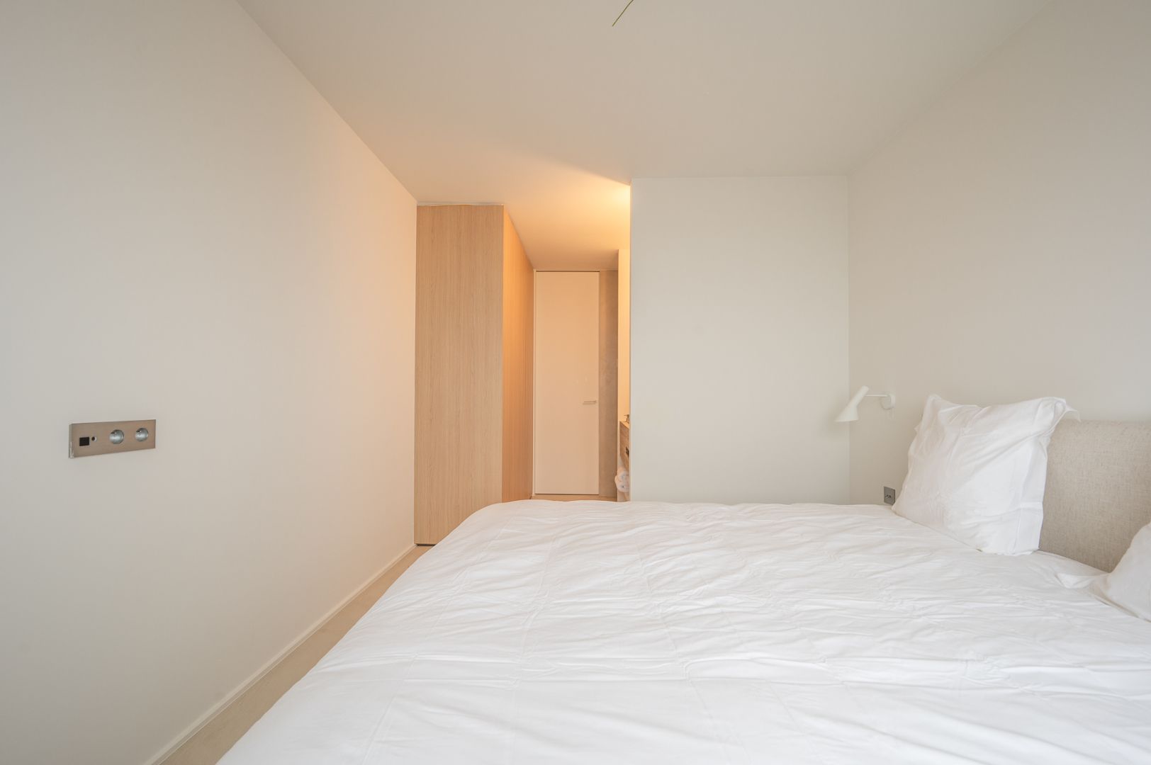 Prachtig gerenoveerd hoekappartement met zeezicht gelegen op het Albertplein foto 20