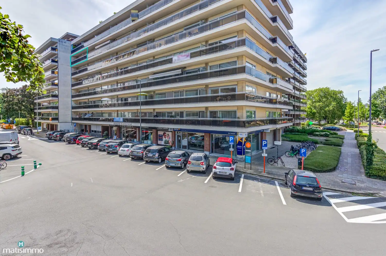 RECENT GERENOVEERD APPARTEMENT MET 2 SLAAPKAMERS, 2 TERRASSEN EN ZICHT OP HET GROEN IN DE KATARINAWIJK (OPTIONEEL: RUIME GARAGEBOX IN DE KELDERVERDIEPING) foto 32