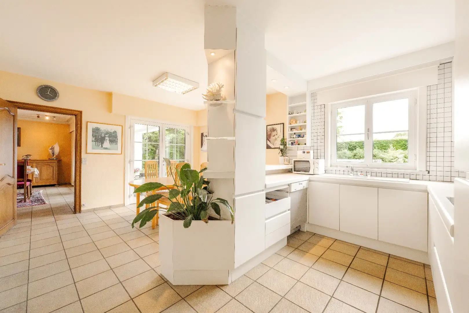 PRESTIGIEUZE VILLA MET LOODS VLAKBIJ CENTRUM PITTEM foto 8