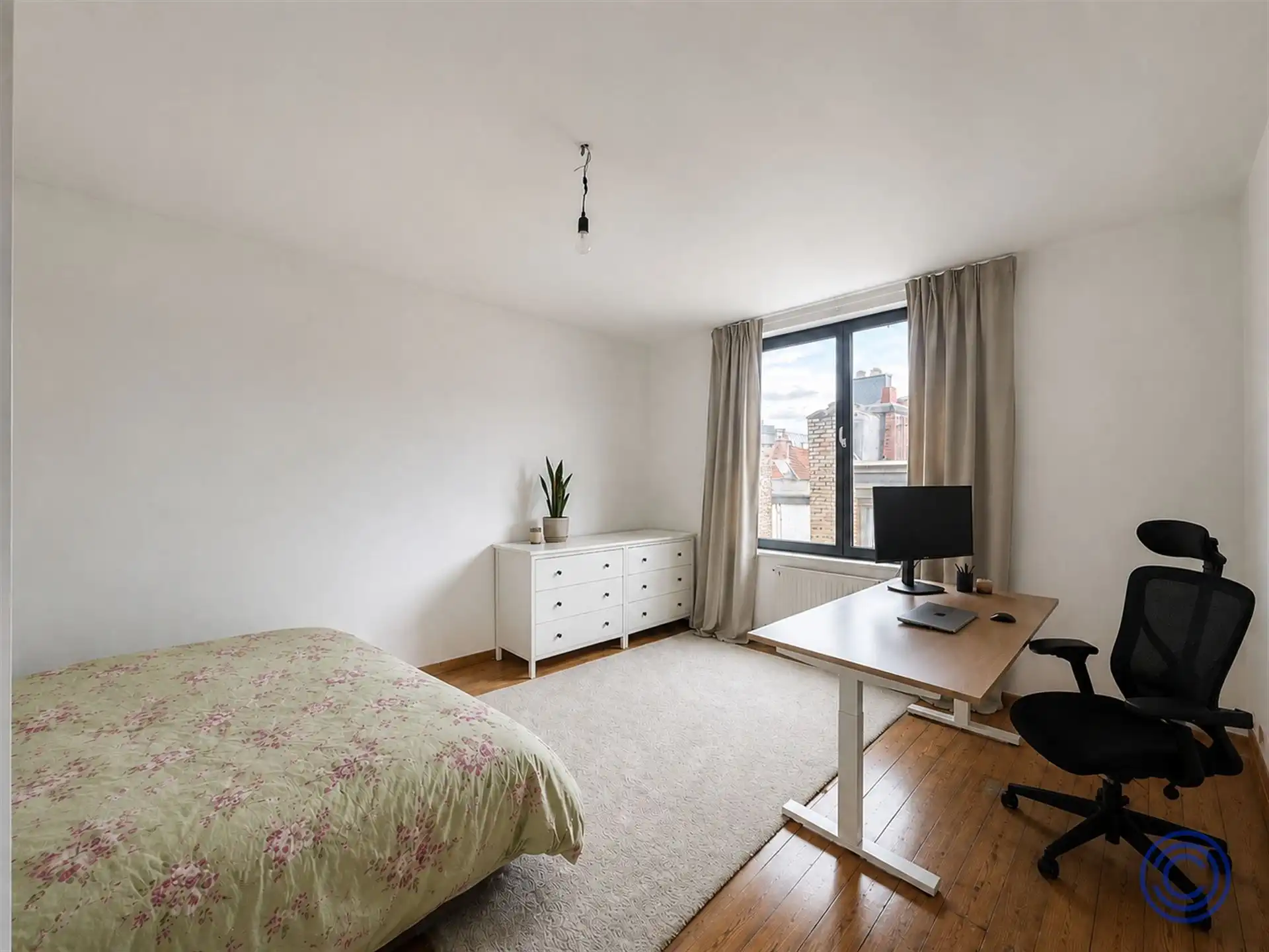 Charmant 1-slaapkamerappartement in het hart van Sint-Andries! foto 2