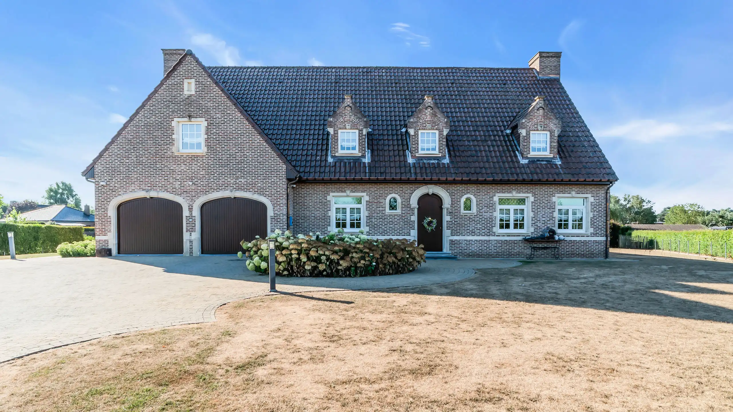 Villa te koop foto 2