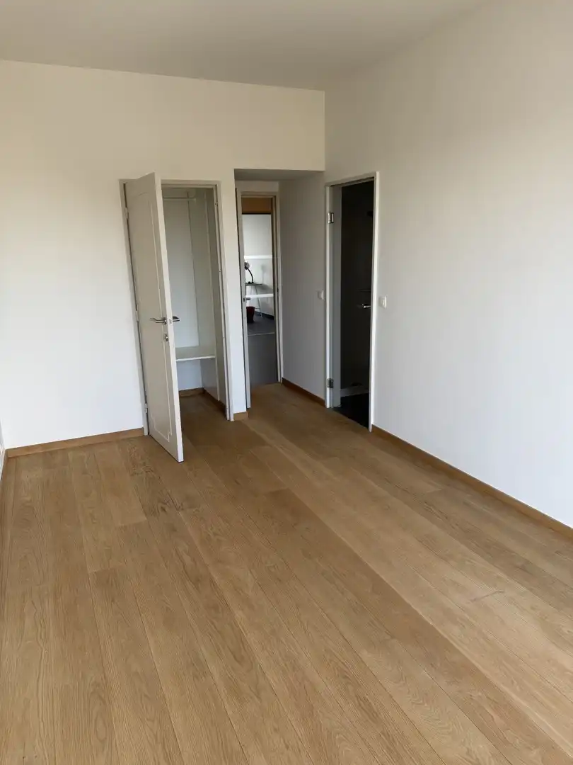 2 slaapkamer appartement met prachtig zicht foto 24