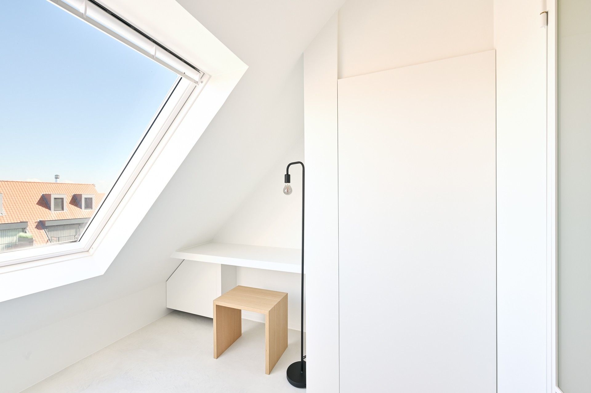 Gerenoveerde duplex met 3 slaapkamers en terras foto 11