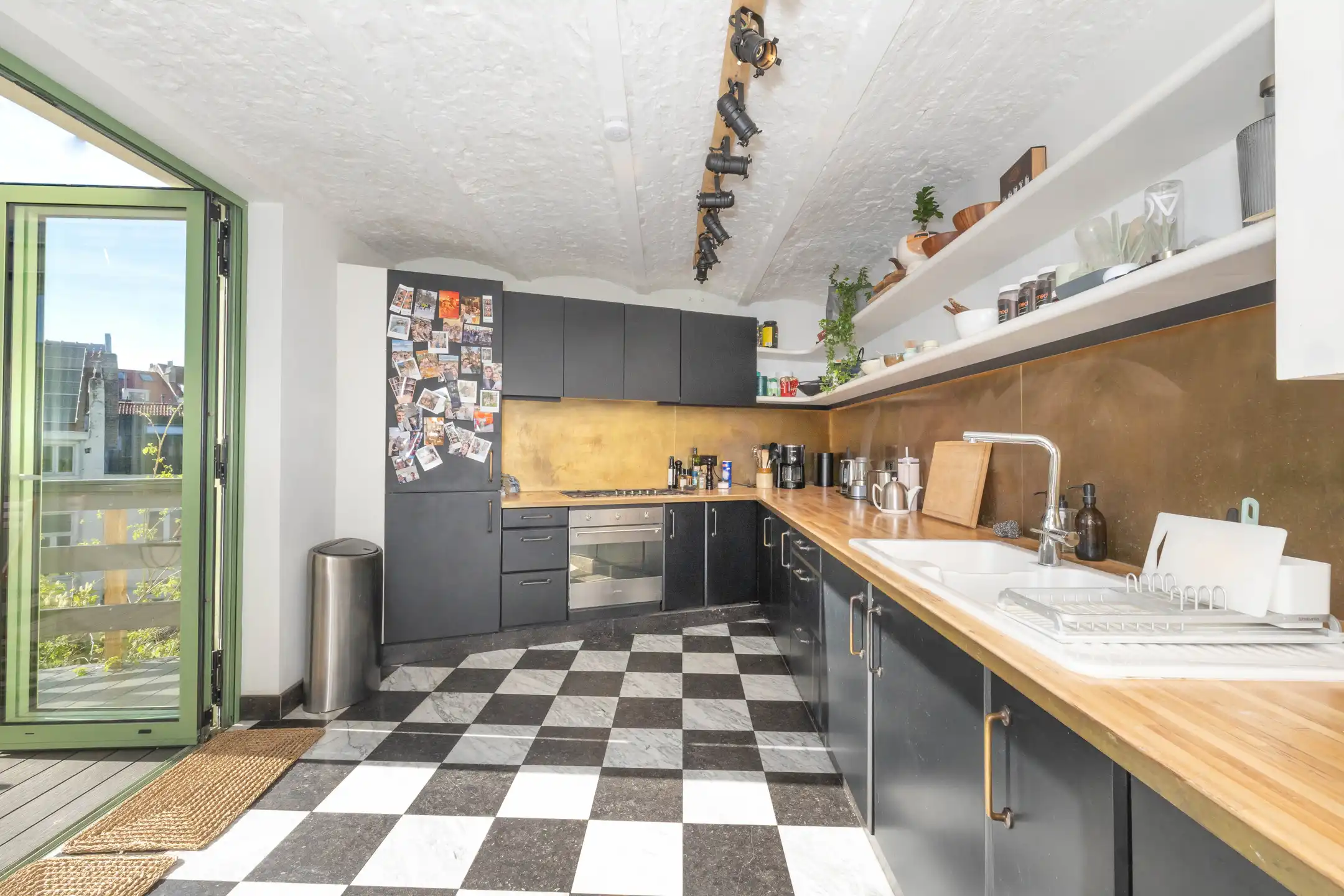 Flagey, uitzonderlijke loft van 330 m² in alle rust foto 9