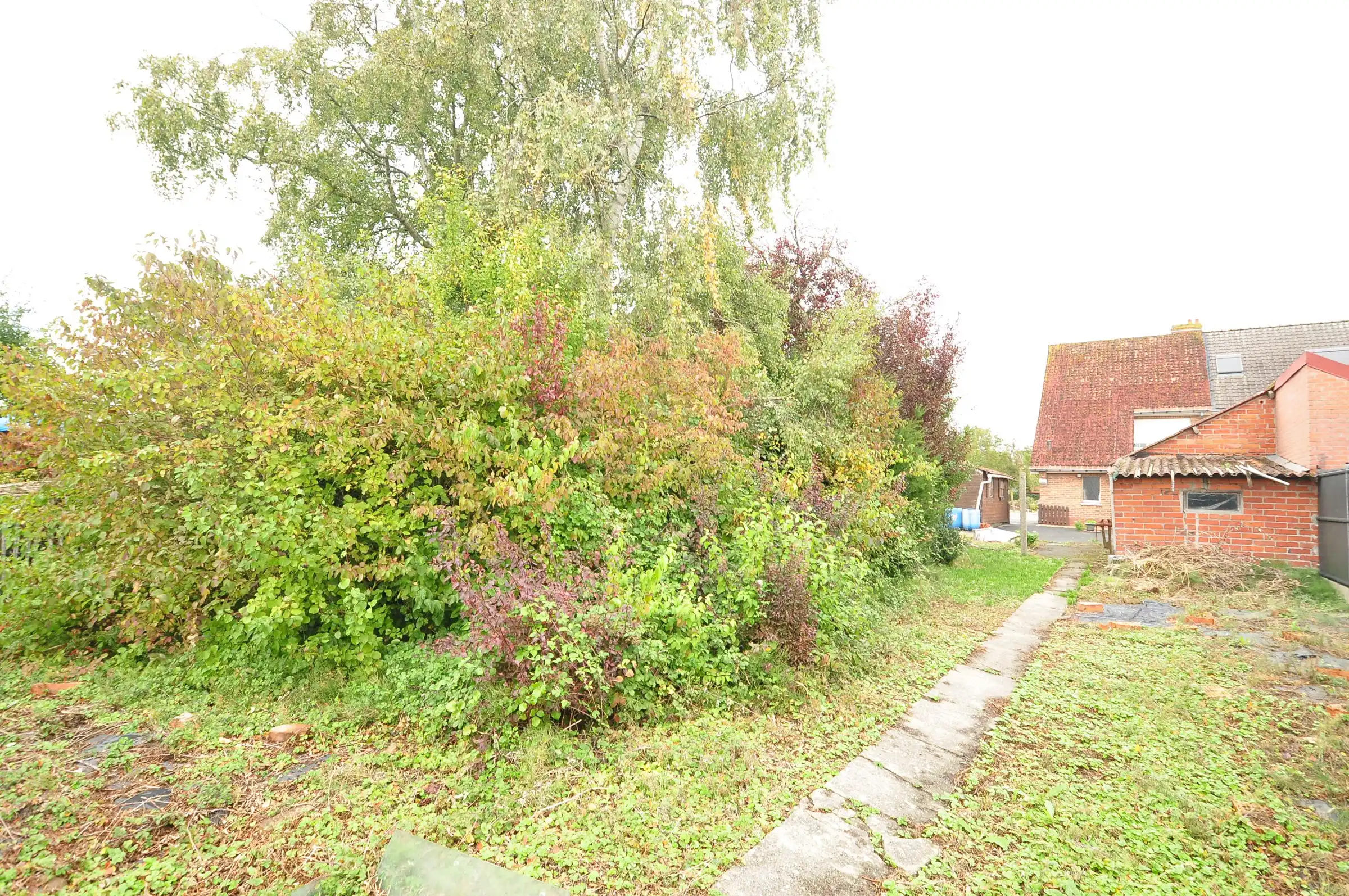 Half-openbebouwing met grote tuin en garage  ! foto 21