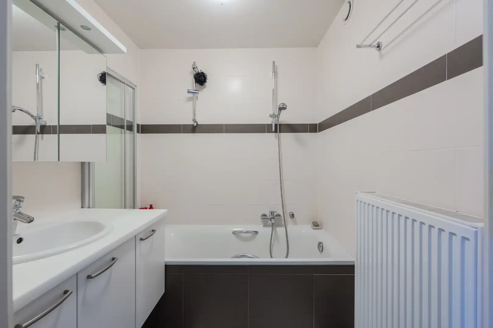 Ruim 2 slaapkamerappartement gelegen residentie Kaaizicht te Nieuwpoort foto 9