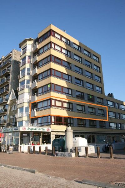 HOEKAPPARTEMENT MET DRIE SLAAPKAMERS OP DE WANDELDIJK foto 16