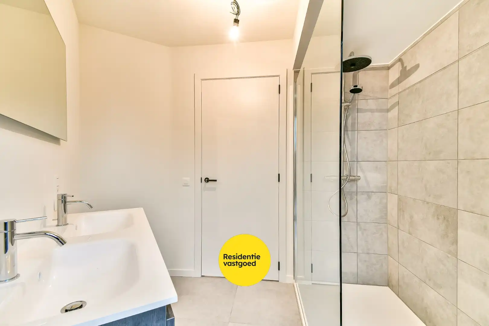 Exclusief duplex-appartement in centrum Gistel foto 14