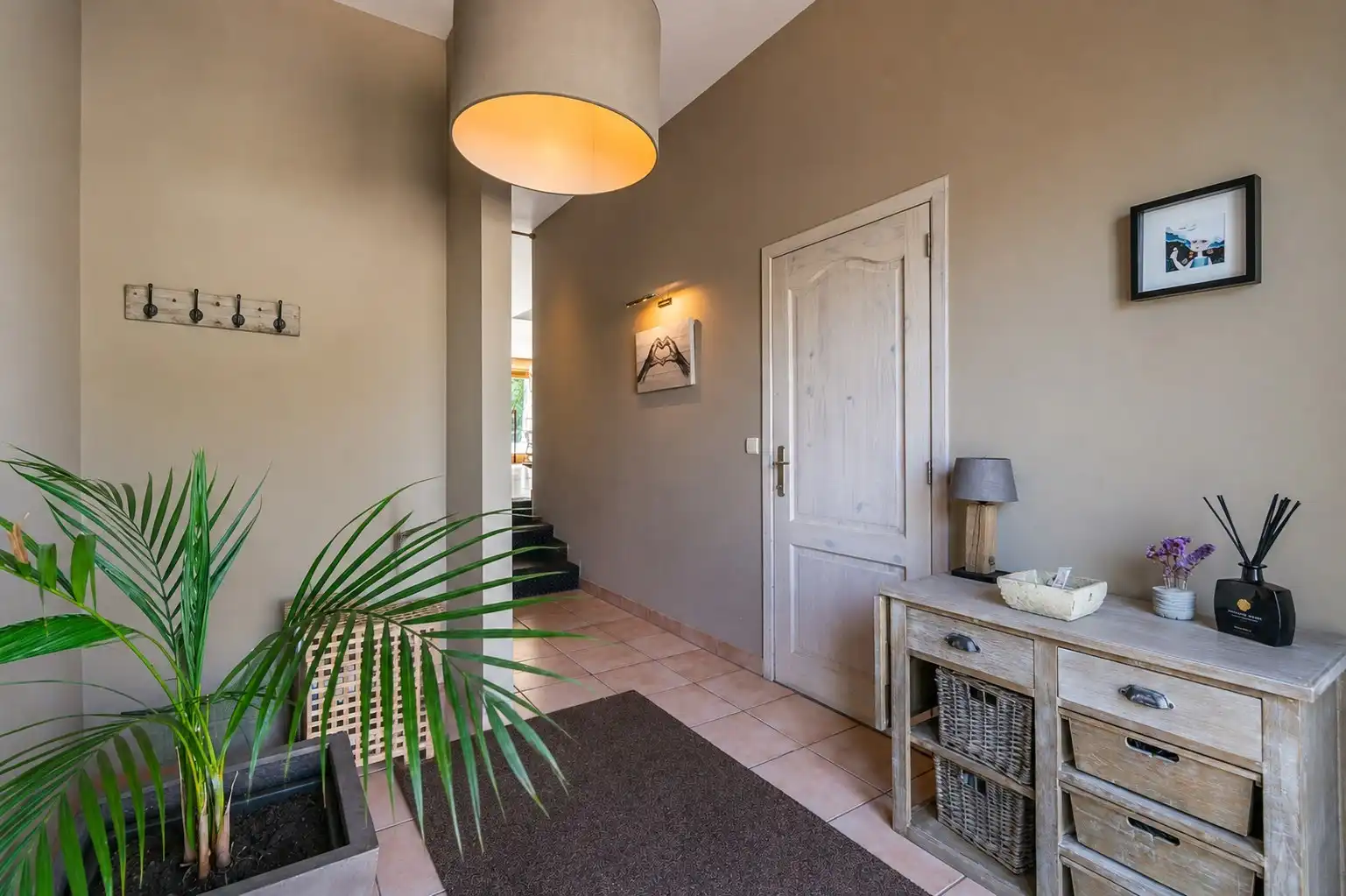 ENERGIEZUINGE DRIEGEVEL VILLA MET ZUID-TUIN OP 12 ARE ! foto 6