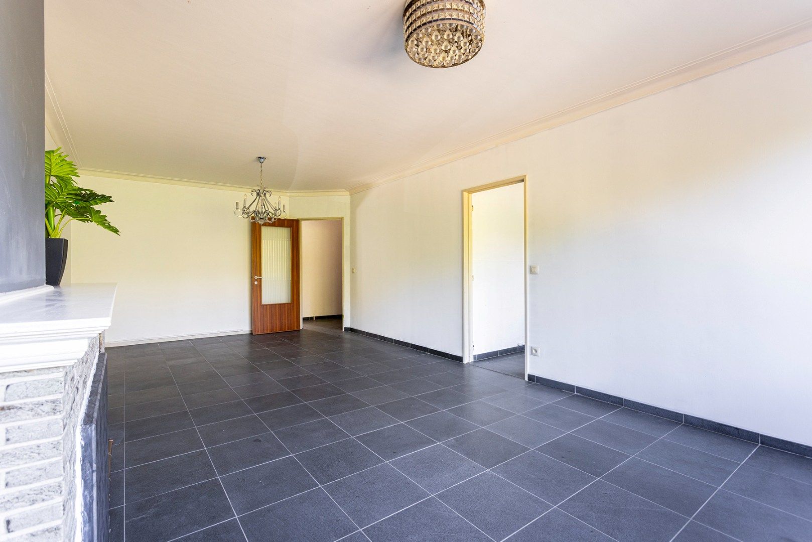 Appartement met 2 slaapkamers recht tegenover Bremweide! foto 4