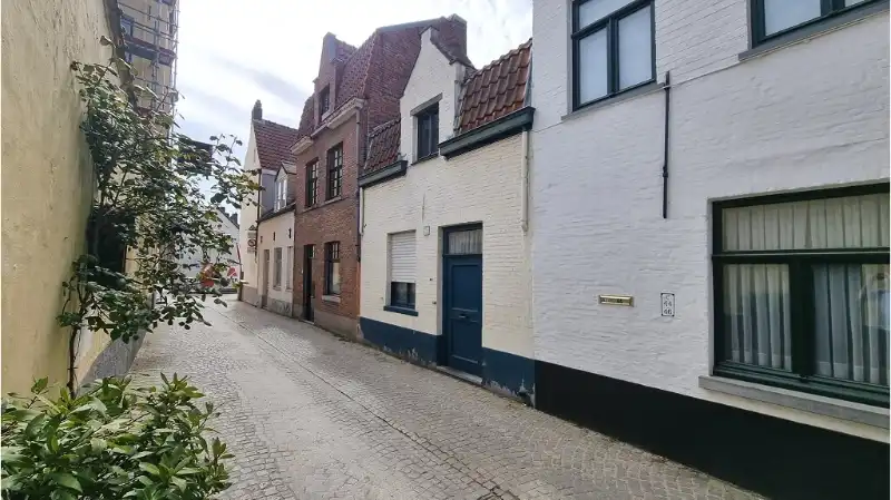 Gezellige 1-slaapkamerwoning met Stadsterras te koop in Brugge foto 11