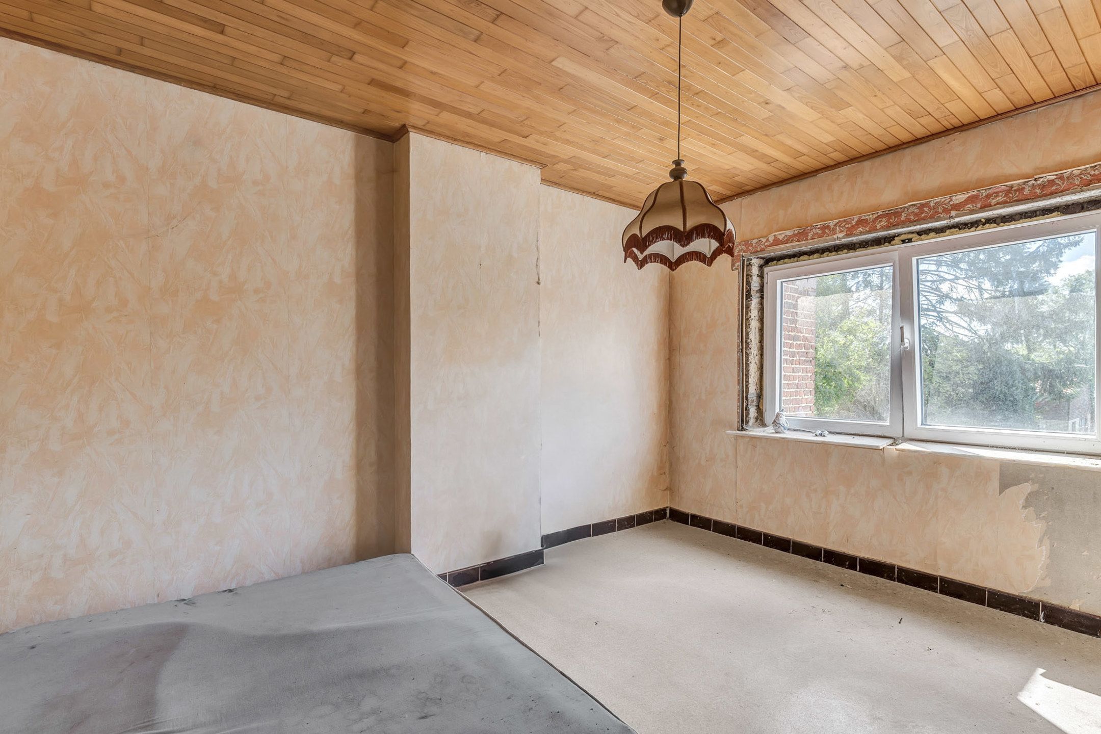 Te renoveren woning op een rustige ligging nabij centrum foto 10
