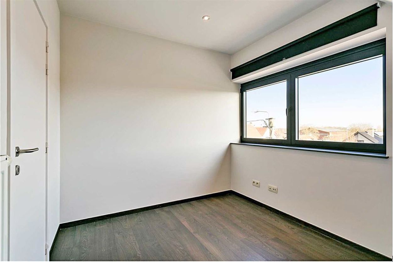 Appartement te huur foto 13