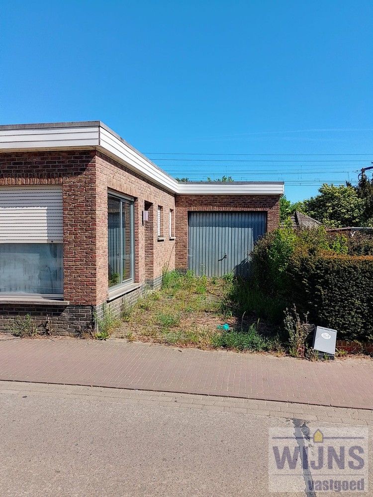 2 te renoveren panden/projectgrond. foto 4