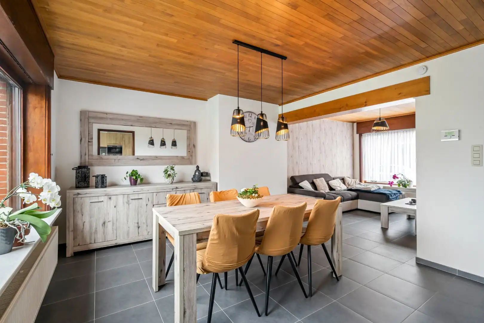 Instapklare woning met 3, mogelijks 4 slaapkamers, garage en tuin in Lauwe foto 7