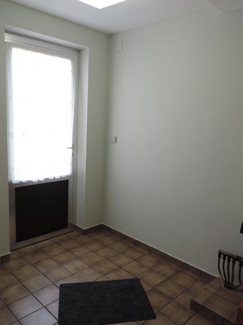 Gelijkvloers appartement met garage foto 10