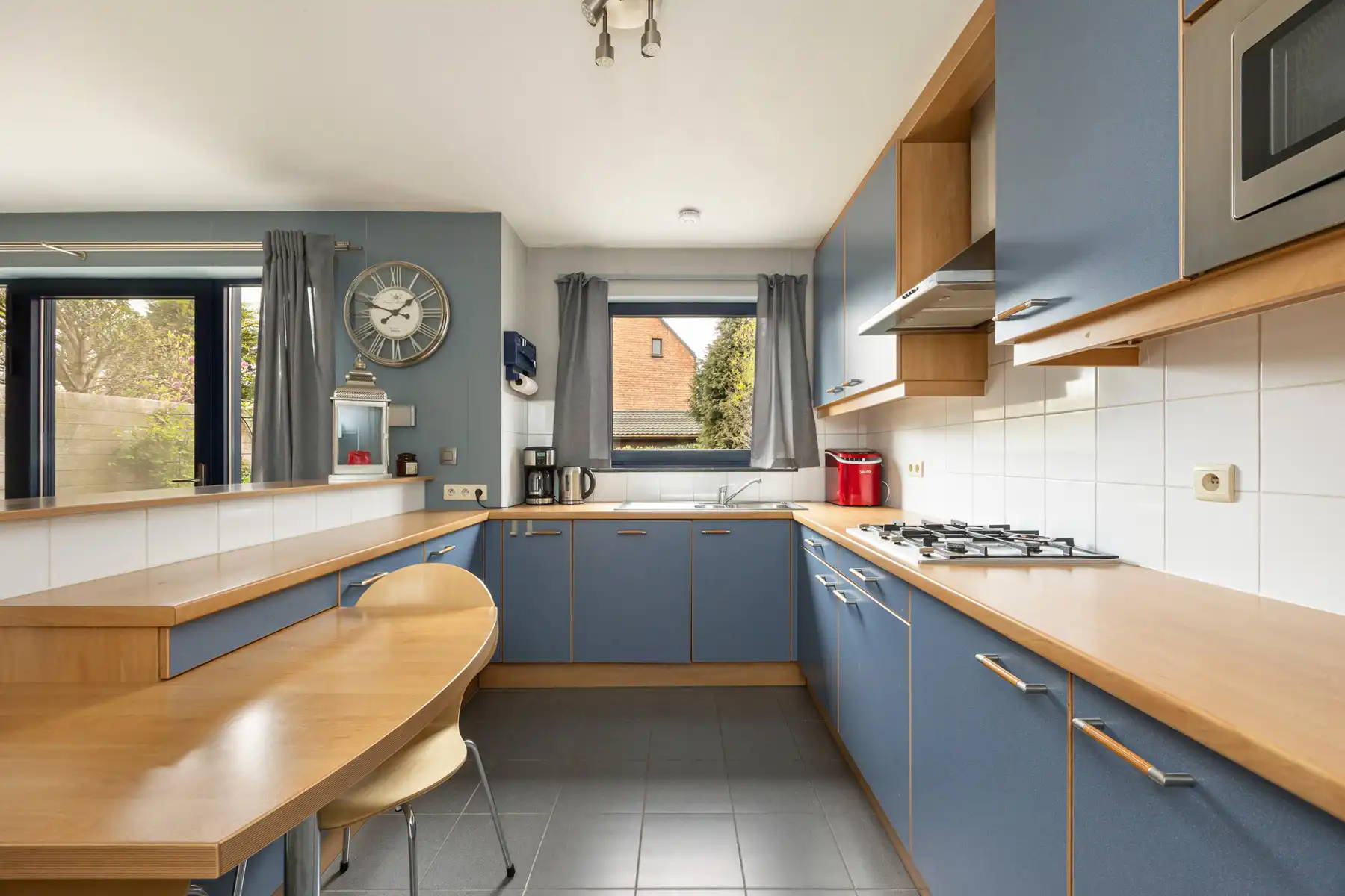 Instapklare woning met 4 slaapkamers in het centrum foto 7