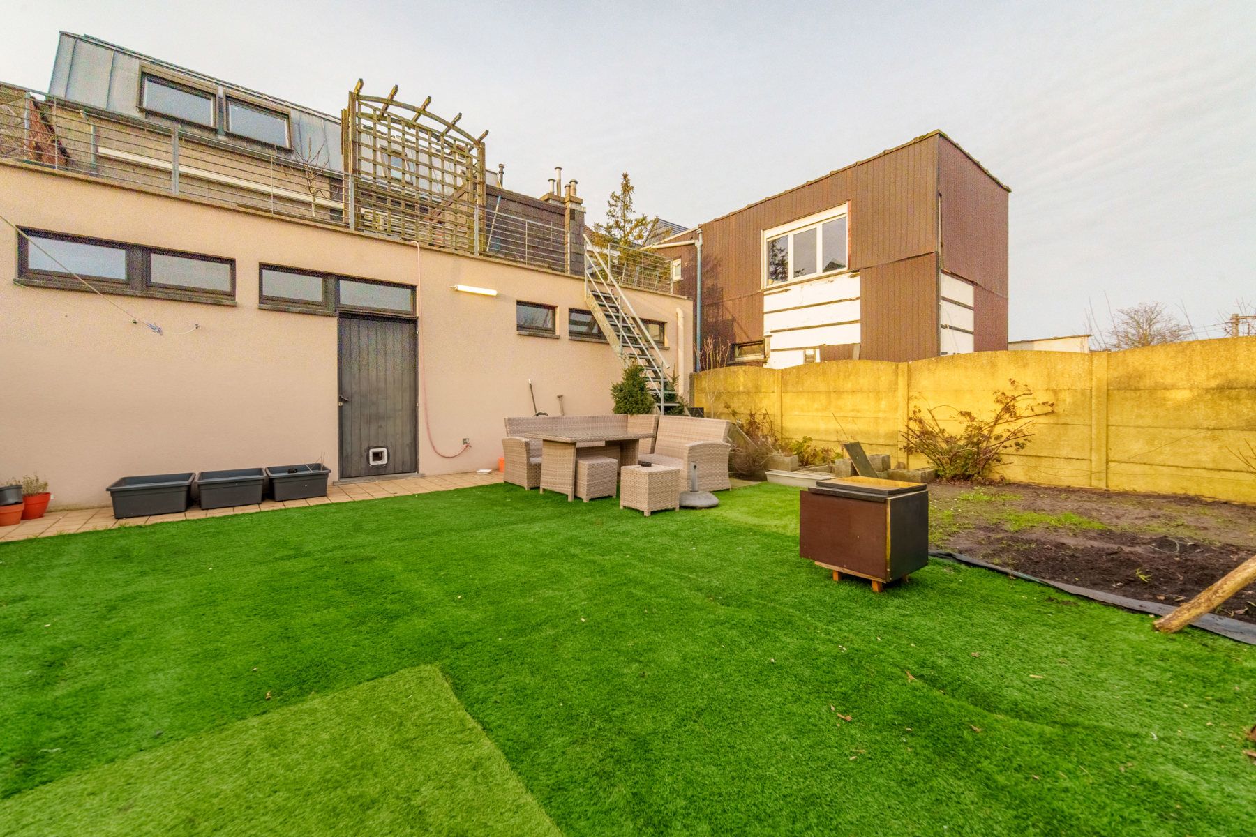 Grote gezinswoning te Hemiksem.  foto 5