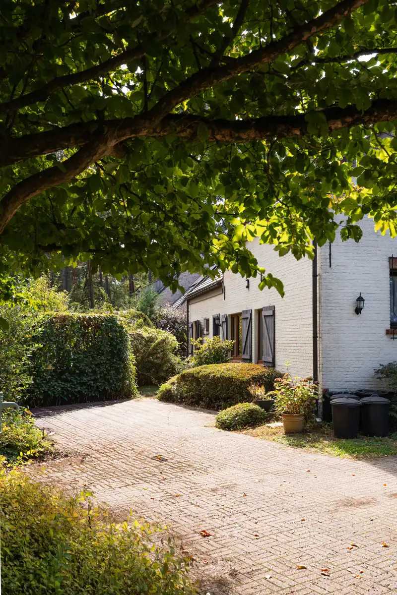 Mooie, gezellige woning met zonnige tuin op een toplocatie foto 4