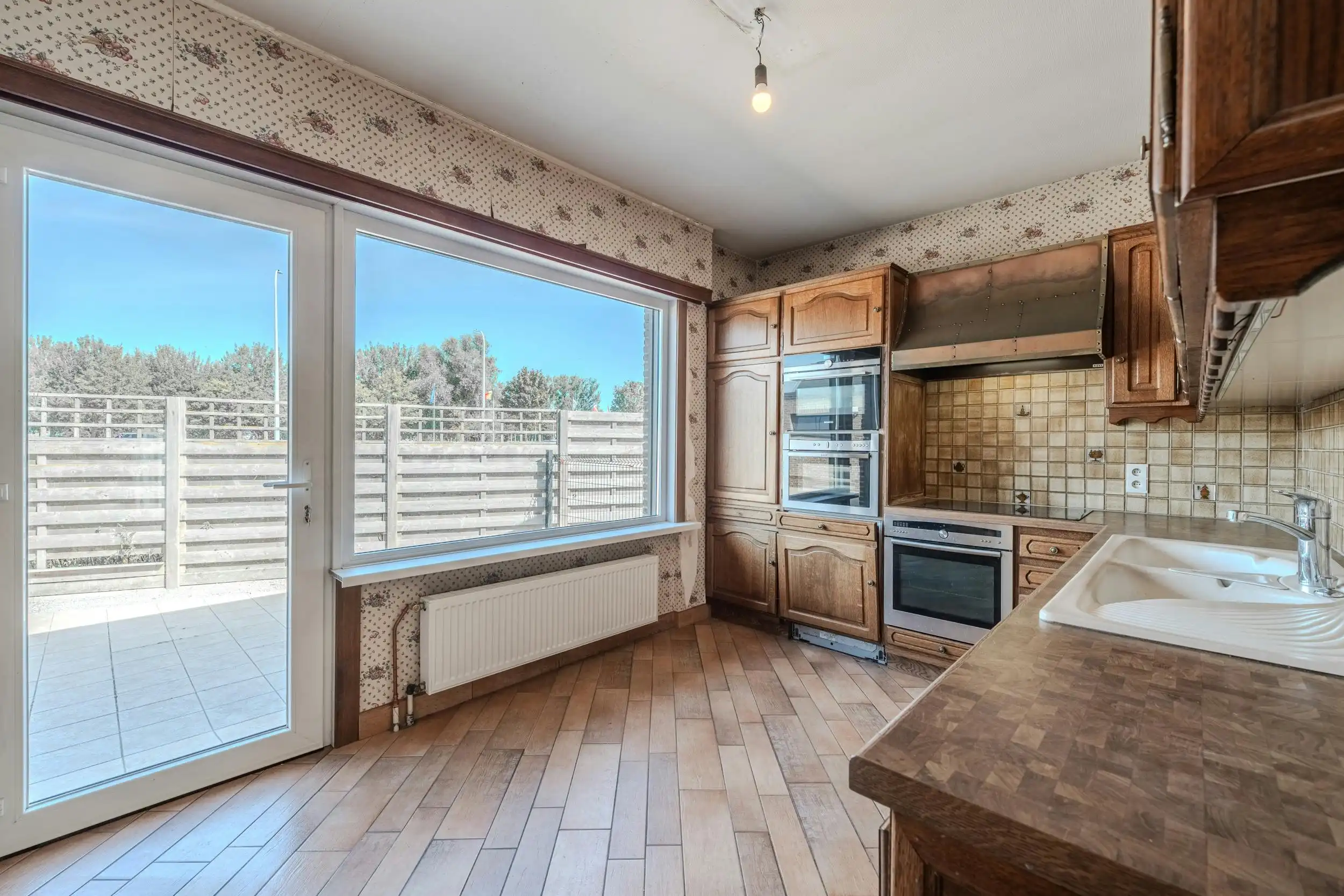 Charmante woning met zonnige tuin gelegen te Oostende foto 8
