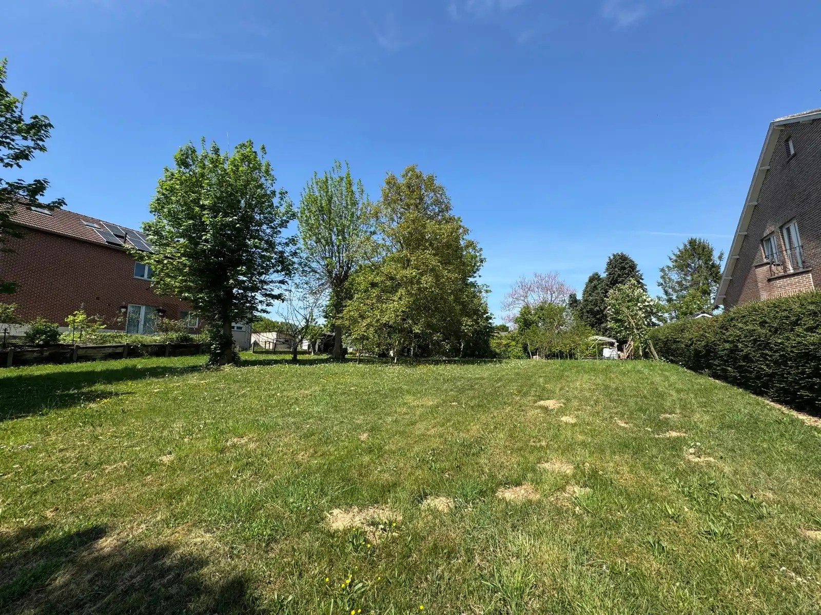 OPTIE Gunstig gelegen bouwgrond voor HOB van 06a 63ca foto {{pictureIndex}}