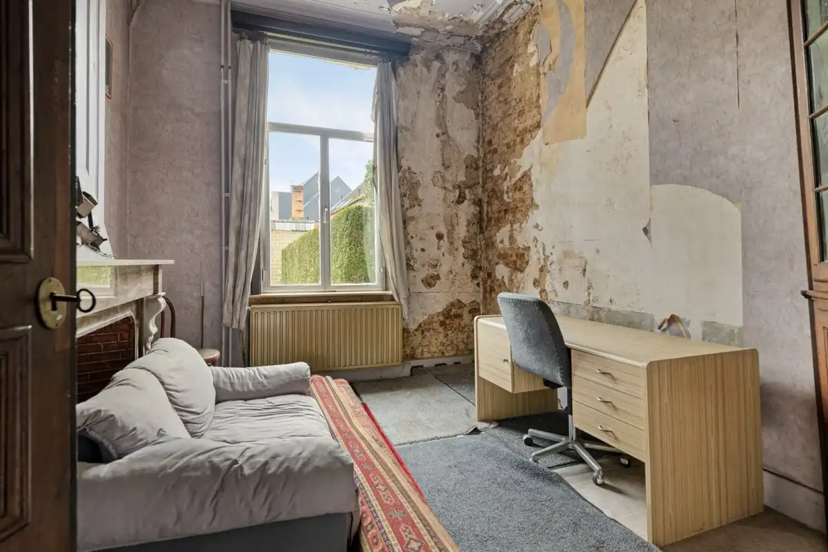 Statig herenhuis in het hart van Brakel foto 7