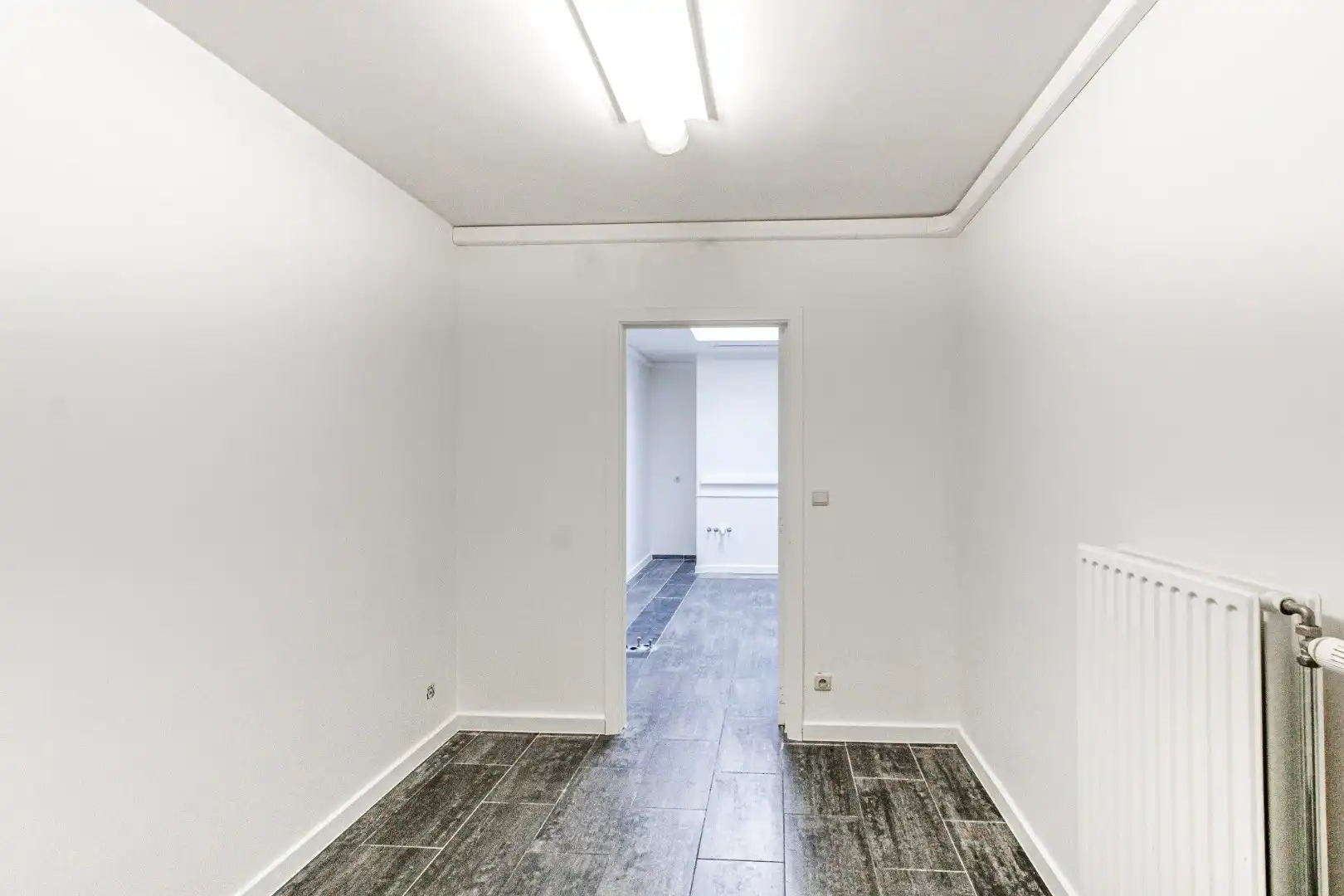 Commercieel handelspand met garage te Blankenberge te koop foto 18